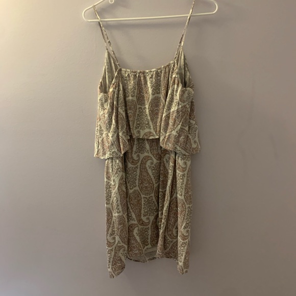 Old navy dress - Picture 3 of 4